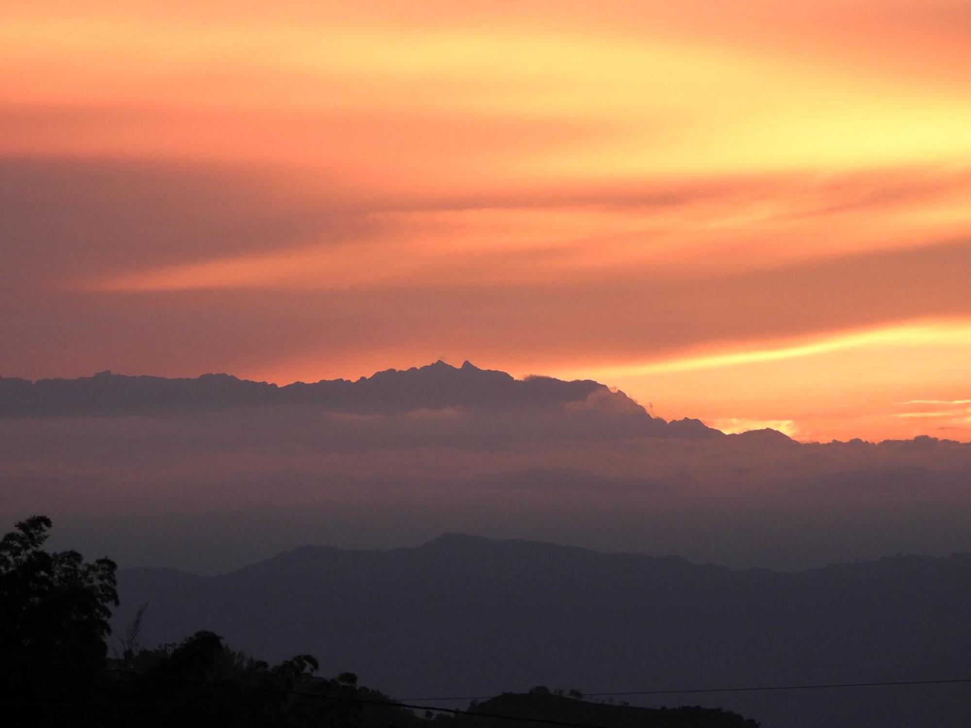 Bosques De La Pradera Hotel มานิซาเลส ภายนอก รูปภาพ